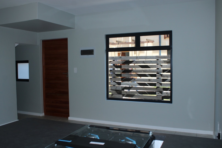 2 Bedroom Property for Sale in Kidds Beach Eastern Cape